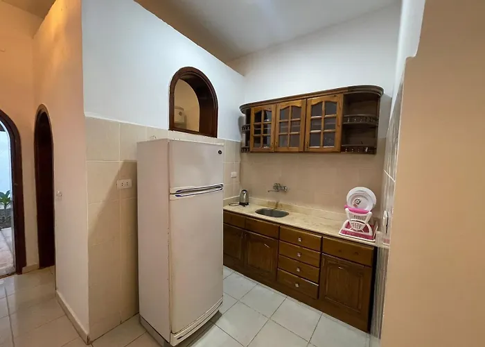 بيت ضيافة Red Oasis