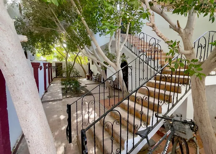 بيت ضيافة Red Oasis دهب